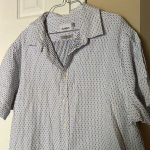 Goodfellow Short Sleeve Patterned Button Up Shirt XL